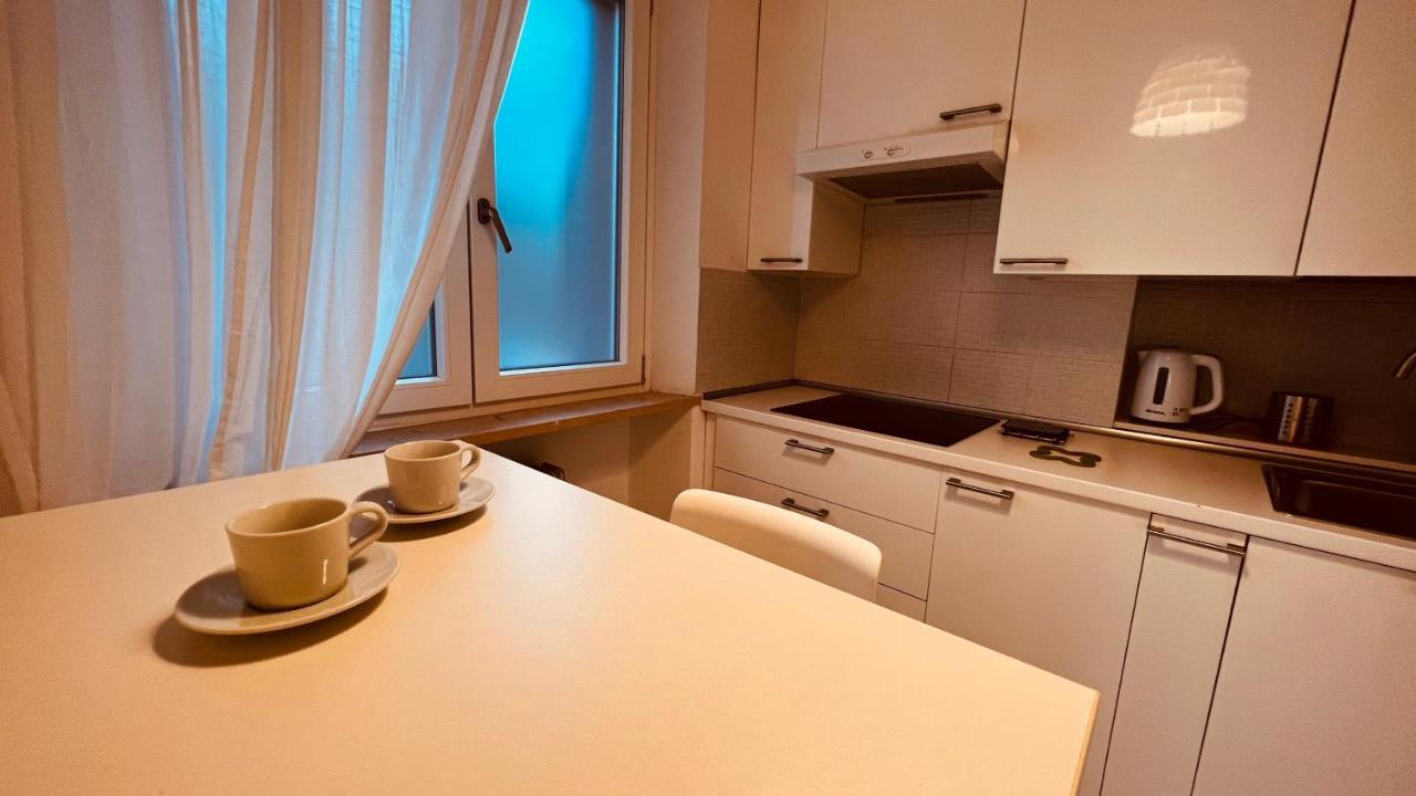 White House Lounge Supreme Apartment Udine Esterno foto