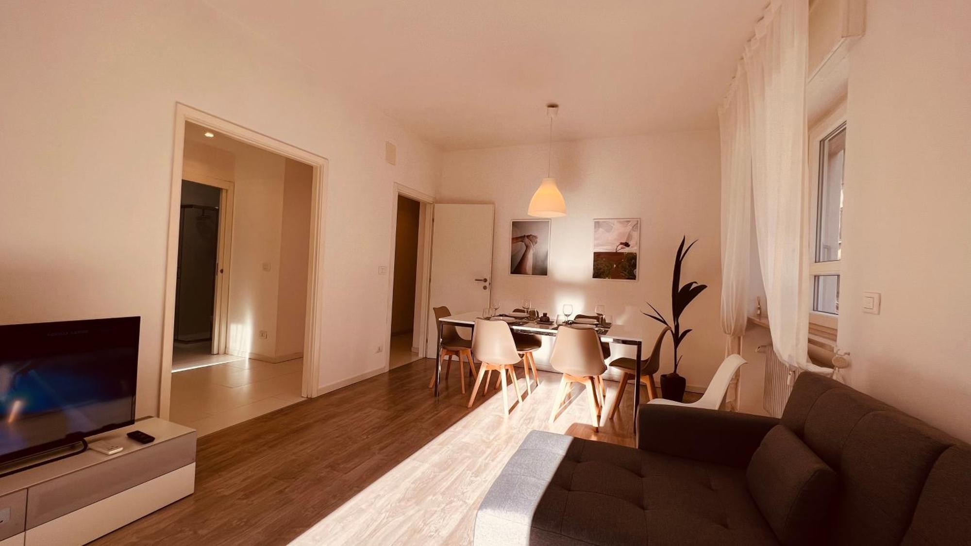 White House Lounge Supreme Apartment Udine Esterno foto